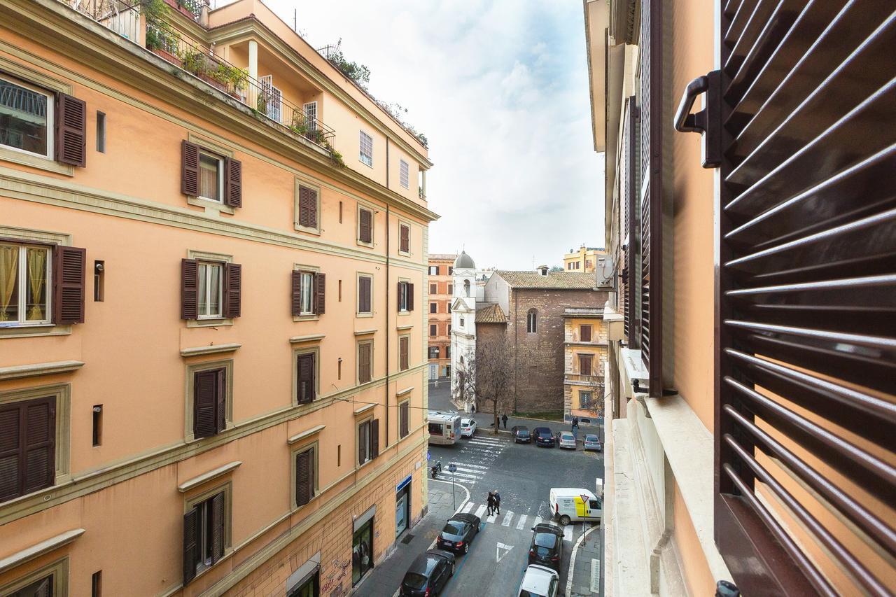 Sunny Gasthuis Rome